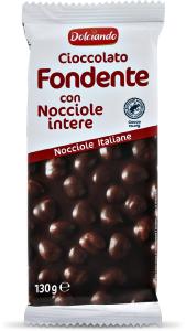 Cioccolato fondente con nocciole intere