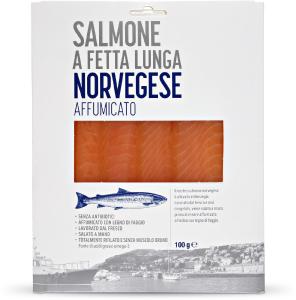 Salmone a fetta lunga norvegese affumicato