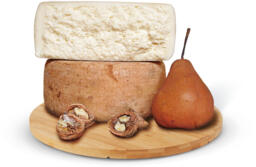 Pecorino sardo DOP dolce Santa Teresa